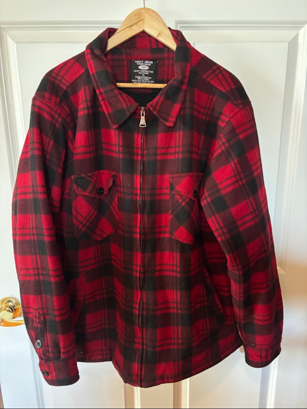 Men’s Size XL Red & Black Plaid Fleece Jacket Heavy Construction Grit Iron